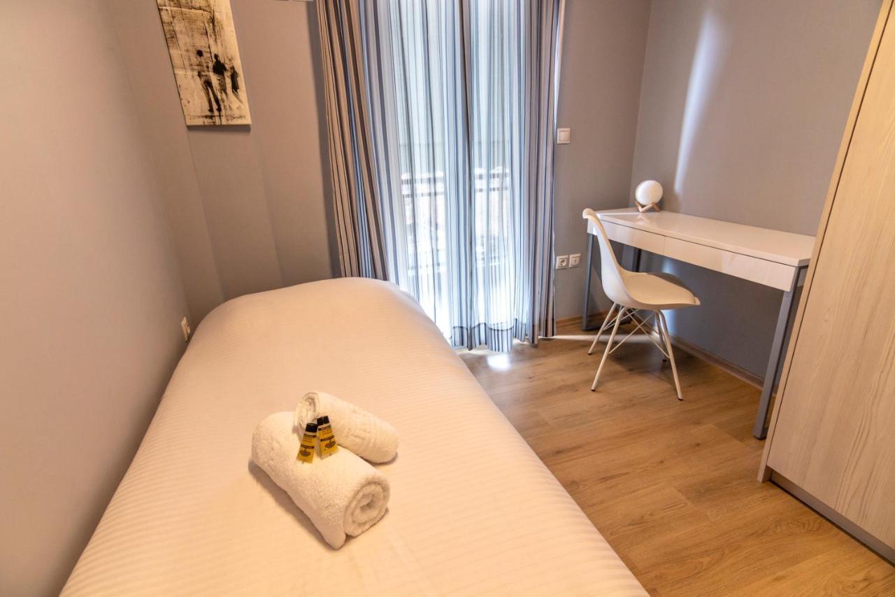 Luxury Suite 10' From The Center 雅典 外观 照片