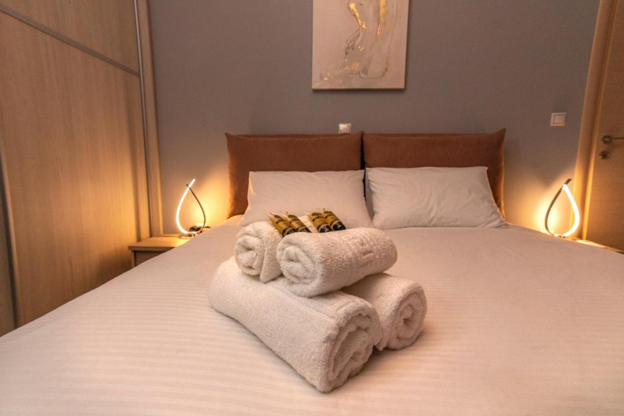 Luxury Suite 10' From The Center 雅典 外观 照片
